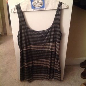 Bailey 44 Beautiful shimmery tank